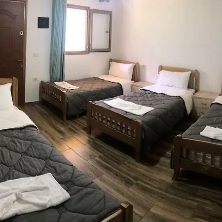 Bujtina Zici * Shkodër